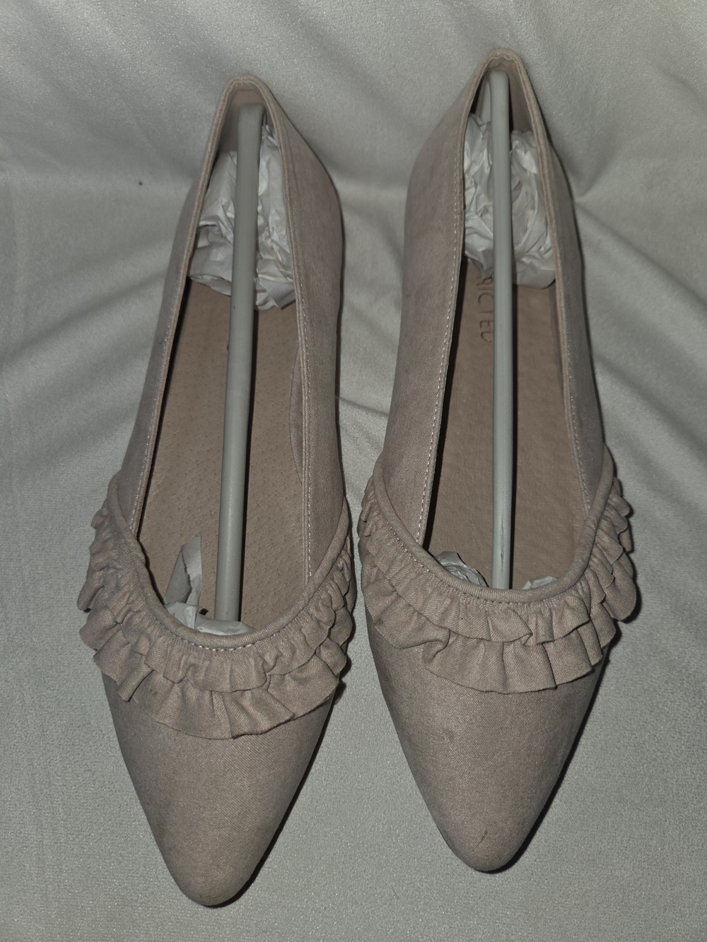Restricted Junia Flats With Ruffles In Color Blush Size 9 - Picture 5 of 9